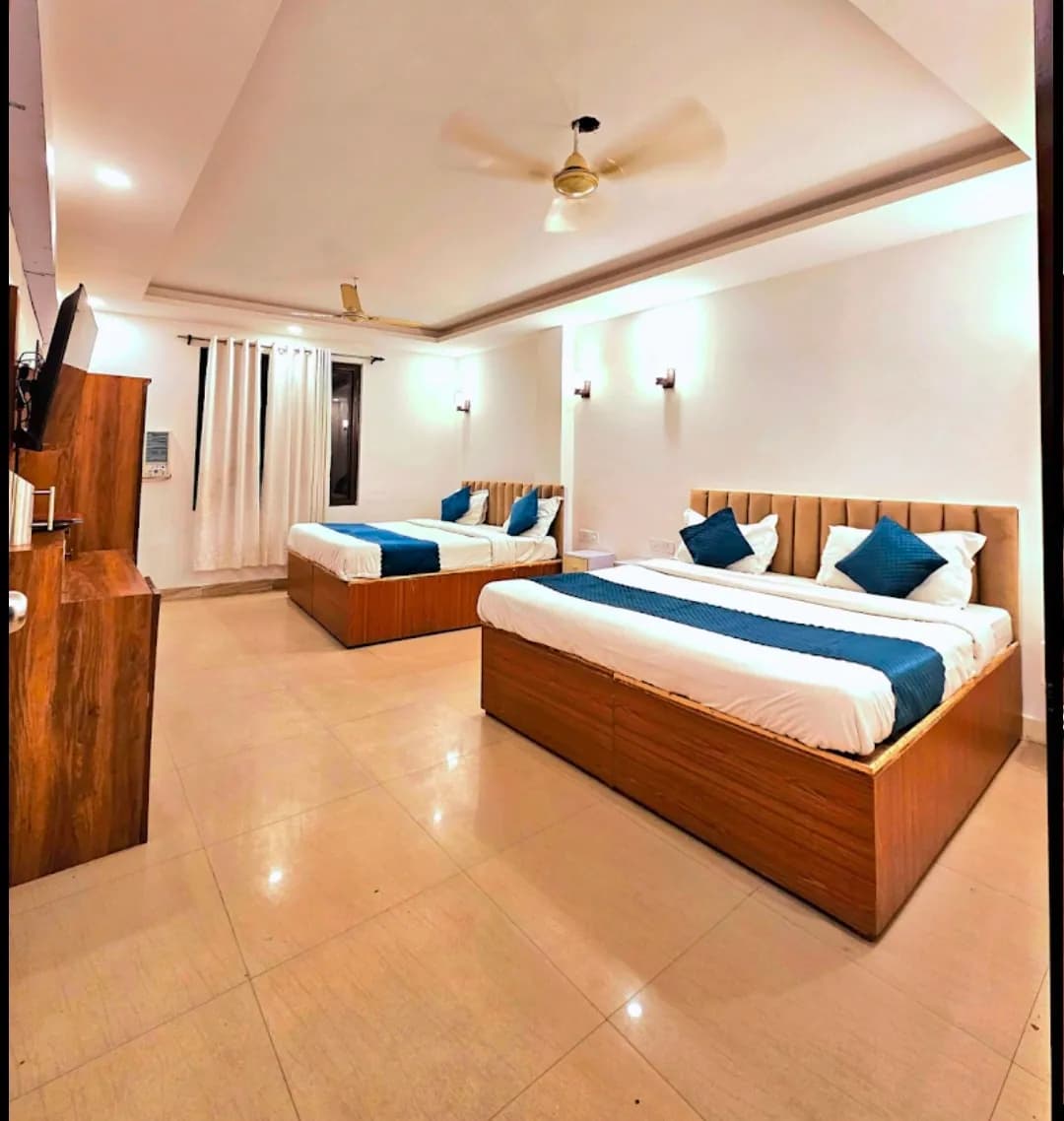 Room image 1